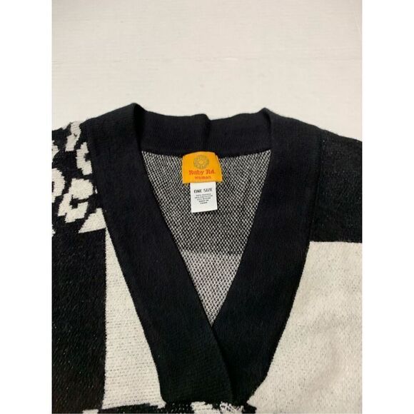 Ruby RD Colorblock Sweater - Picture 4 of 7